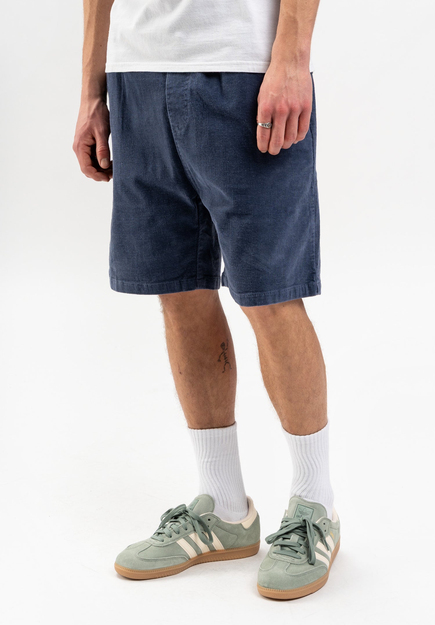 Surpa Short future-blue-cord Rueckenansicht Zoom Image