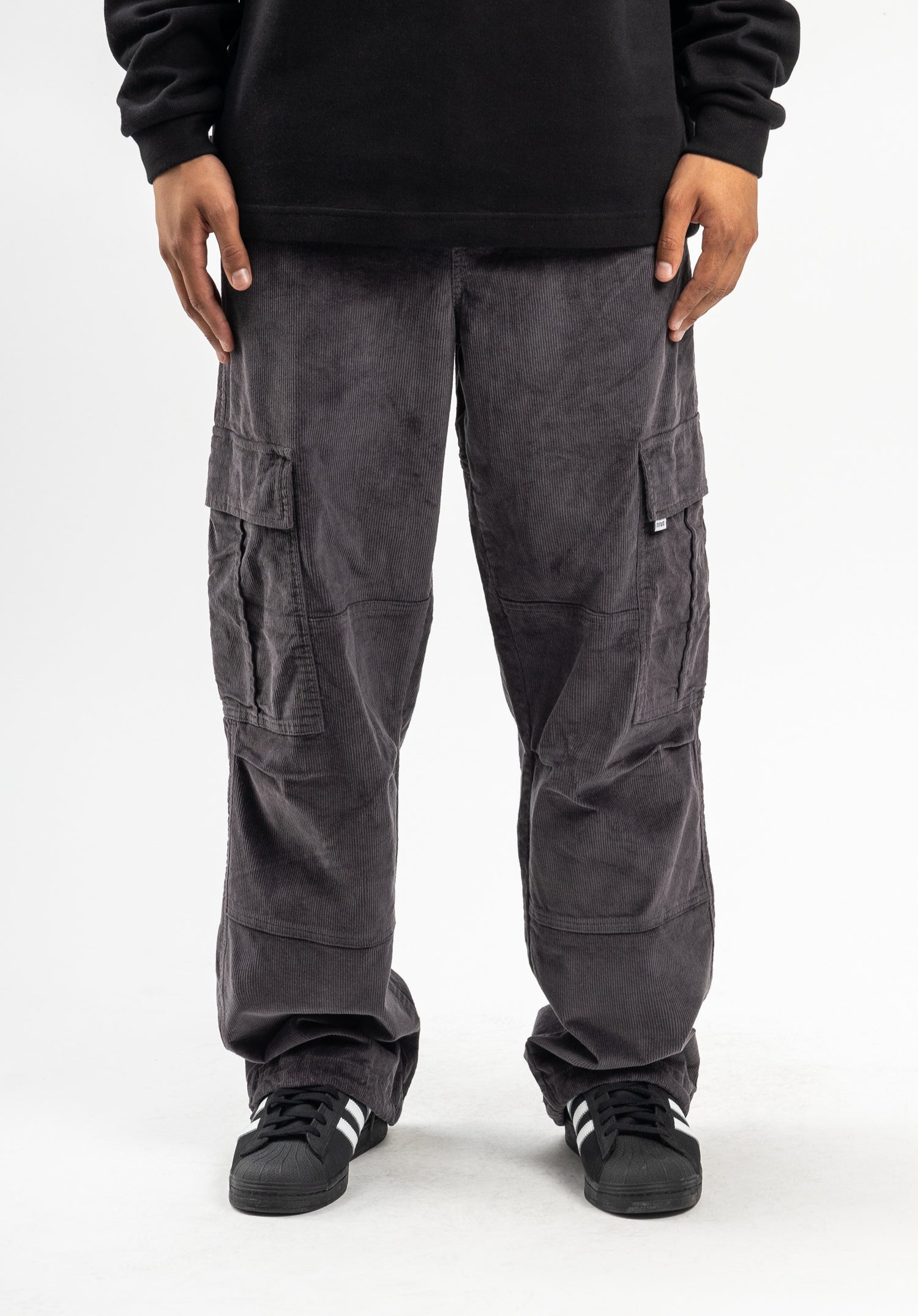 The Cordo darkgrey-cord Seitenansicht Zoom Image