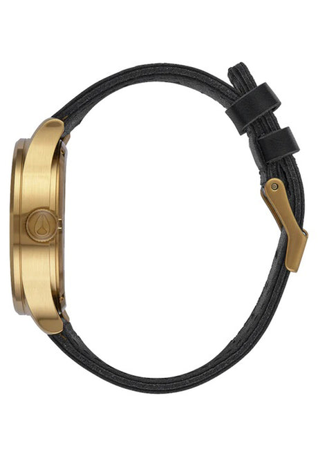 The Sentry Leather gold-black Closeup1