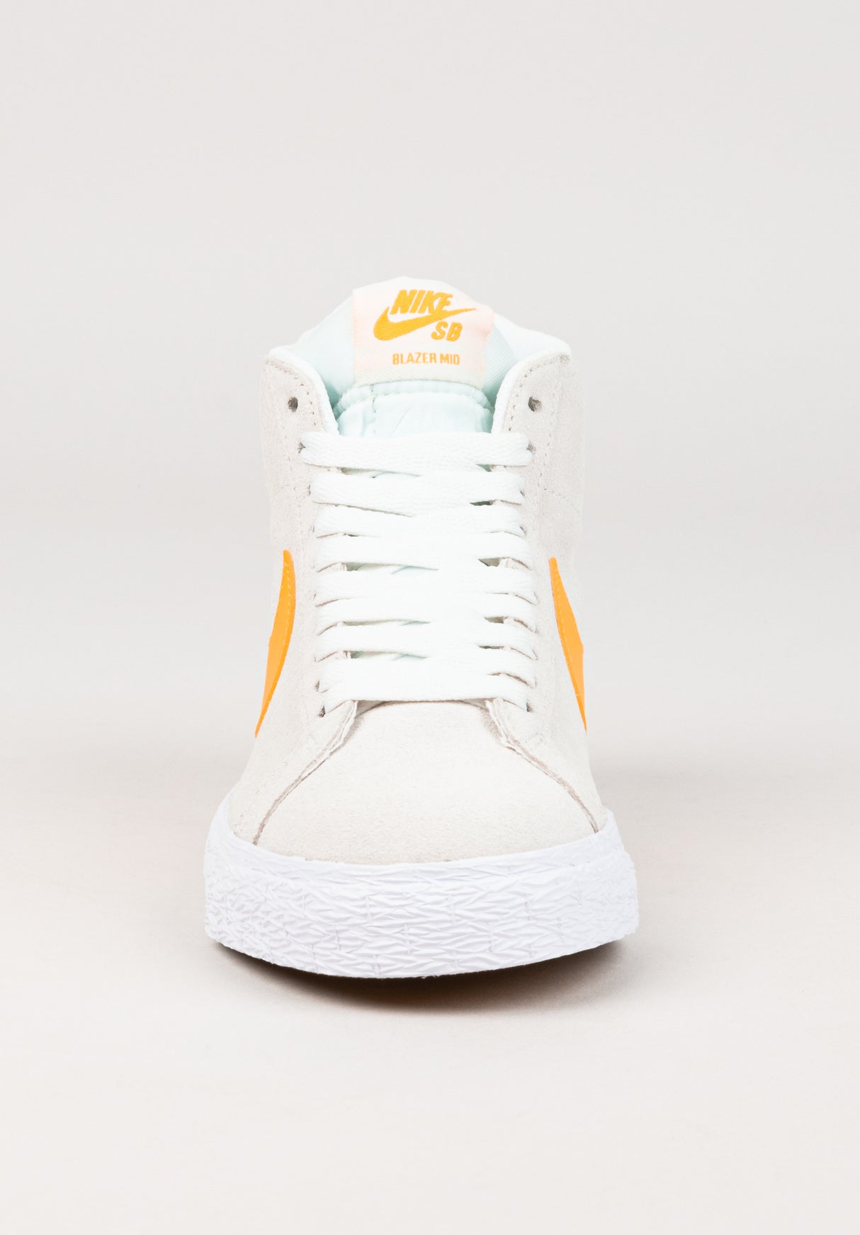 Zoom Blazer Mid summitwhite-laserorange-summitwhite Rueckenansicht