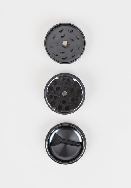 Spiro Pocket Metal 3 Parts Mini Grinder gunmetal Close-Up2