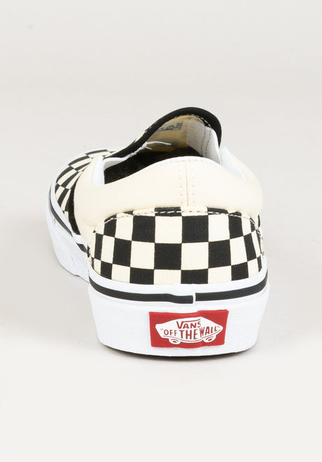 UY Classic Slip-On checkerboard black-white Seitenansicht