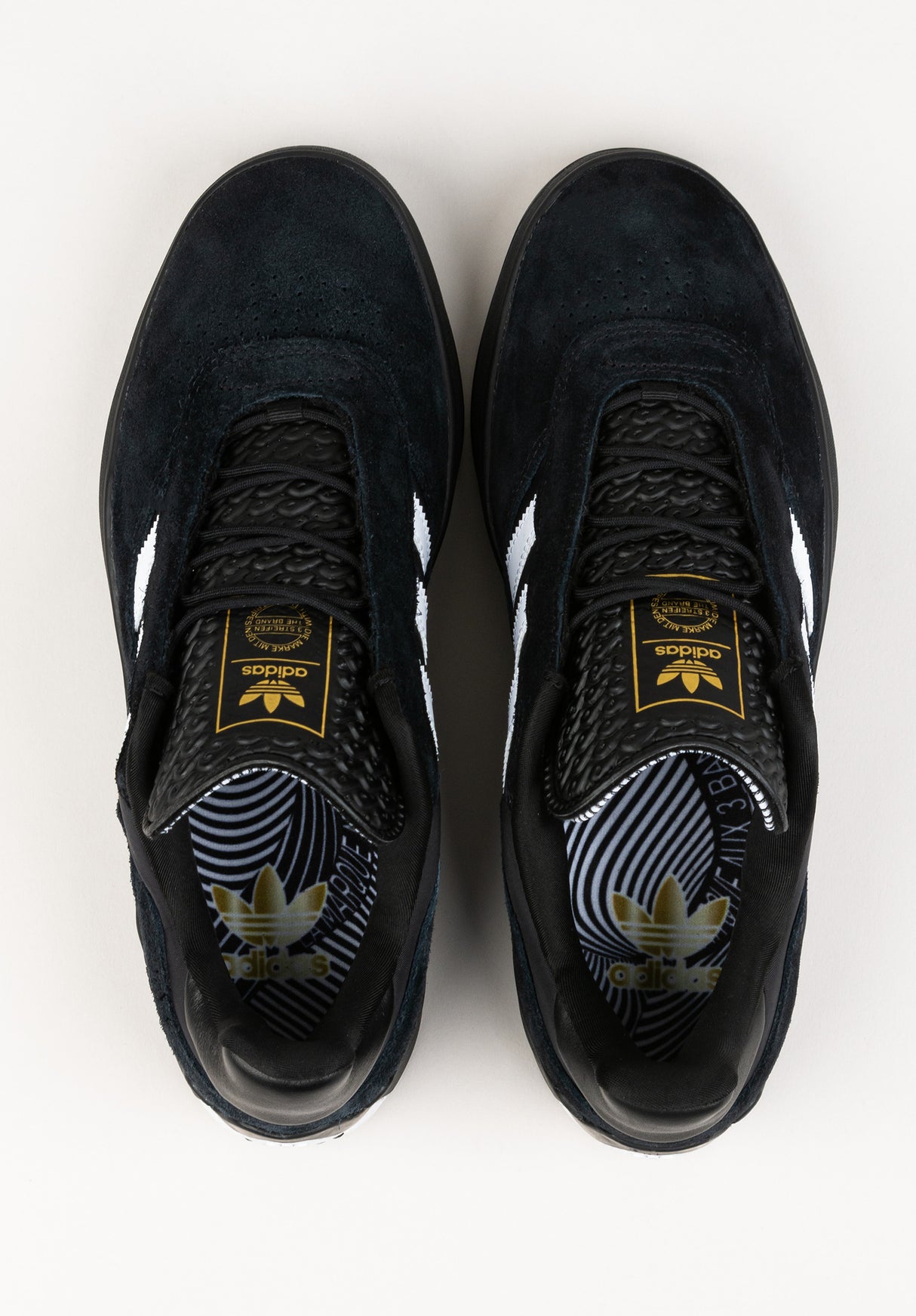 Puig coreblack-white-gold Close-Up2