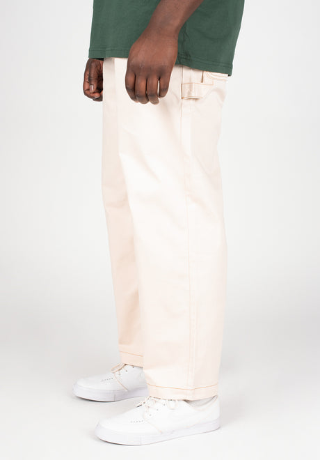 Kraftsman dirtywhite Rückenansicht